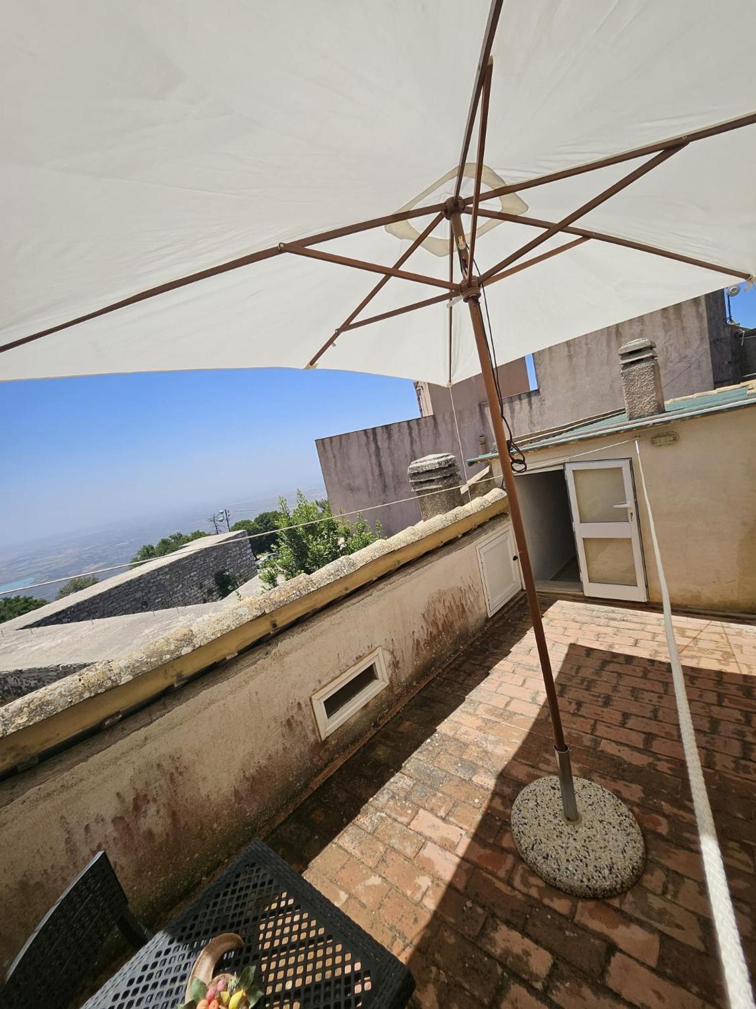 Porta Trapani Guest House Erice Esterno foto